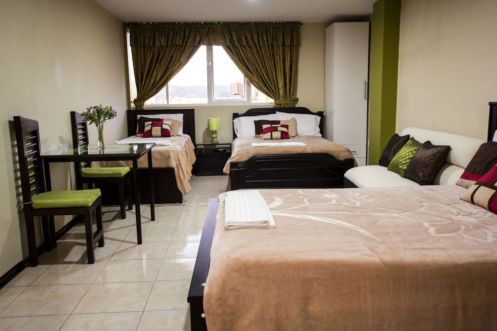 Hotel Las Gardenias Κουένκα Εξωτερικό φωτογραφία