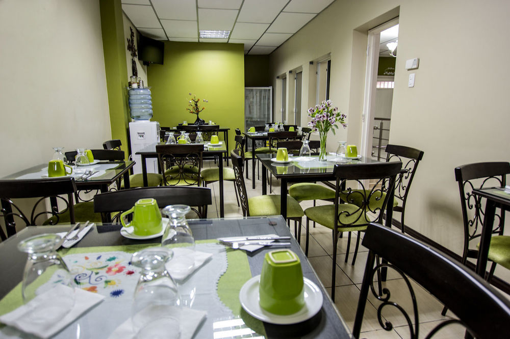 Hotel Las Gardenias Κουένκα Εξωτερικό φωτογραφία