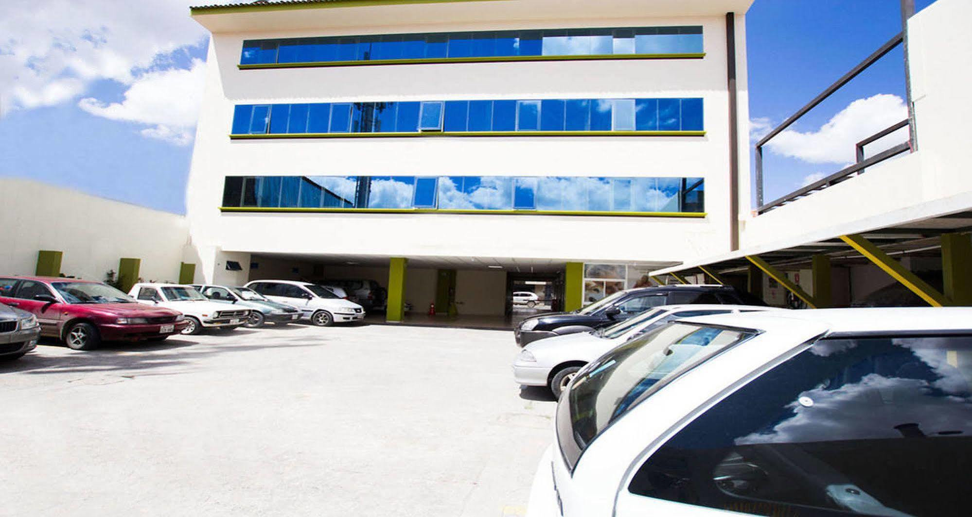 Hotel Las Gardenias Κουένκα Εξωτερικό φωτογραφία