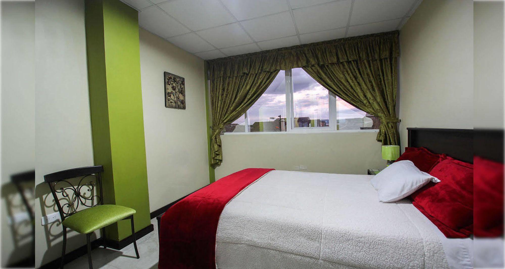 Hotel Las Gardenias Κουένκα Εξωτερικό φωτογραφία