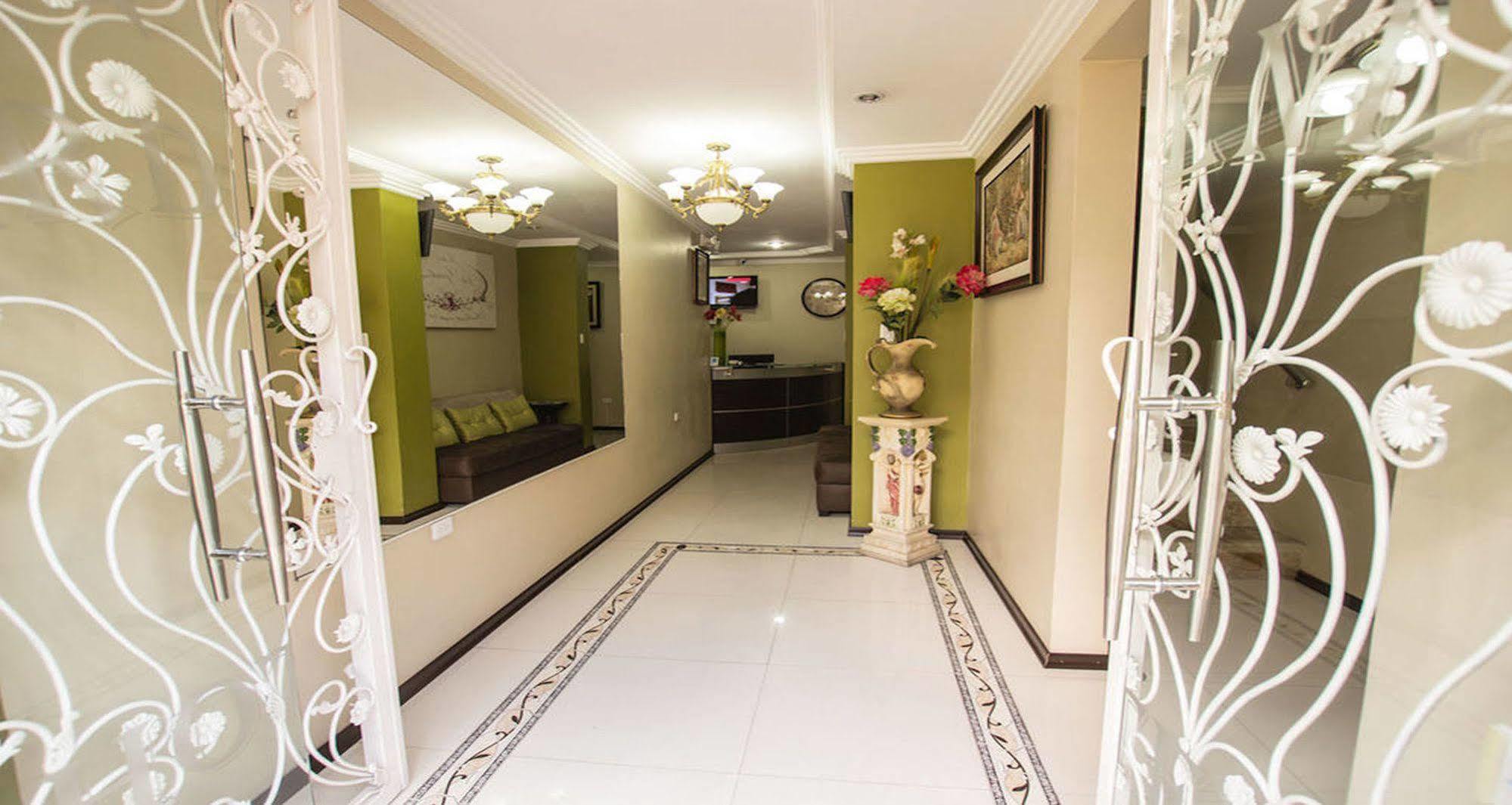 Hotel Las Gardenias Κουένκα Εξωτερικό φωτογραφία